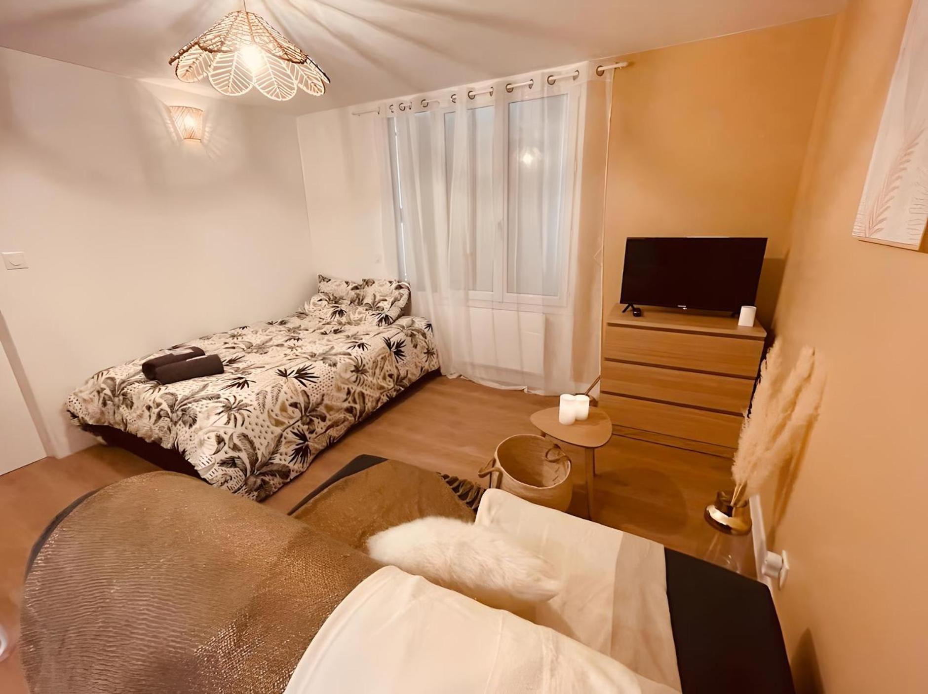Appartement Le Soul Heaven - Centre historique - Wifi et Netflix - Stationnement à proximité à Niort Extérieur photo