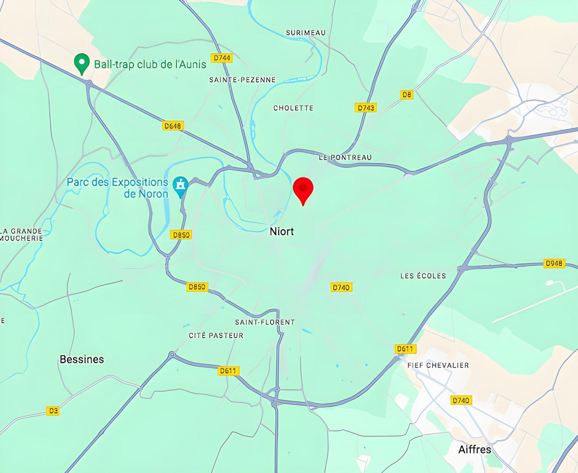 Appartement Le Soul Heaven - Centre historique - Wifi et Netflix - Stationnement à proximité à Niort Extérieur photo